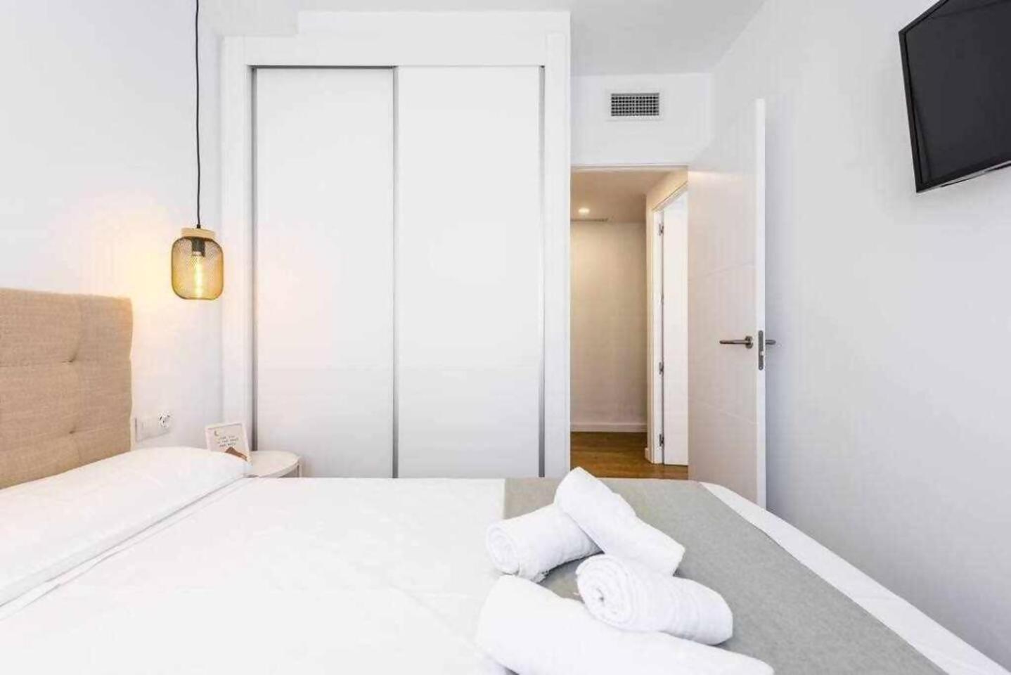 Precioso Apartamento En El Centro De Нерха Екстериор снимка