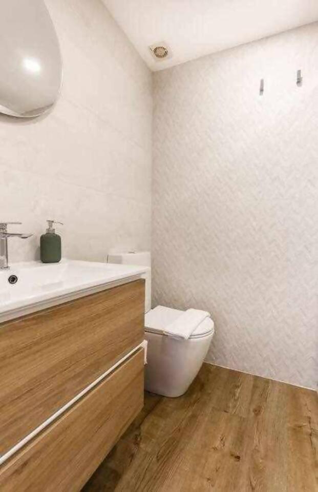 Precioso Apartamento En El Centro De Нерха Екстериор снимка