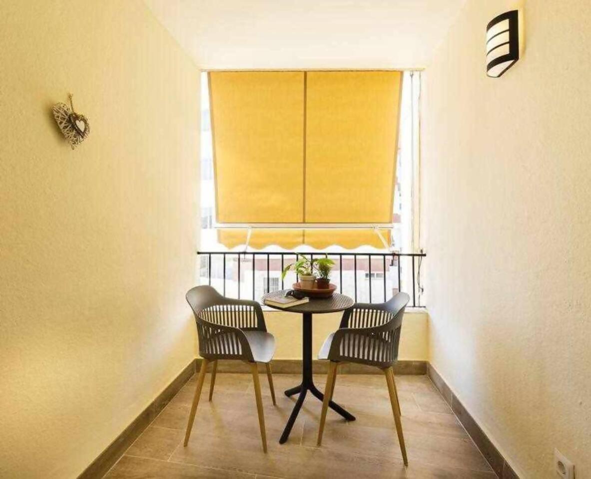 Precioso Apartamento En El Centro De Нерха Екстериор снимка