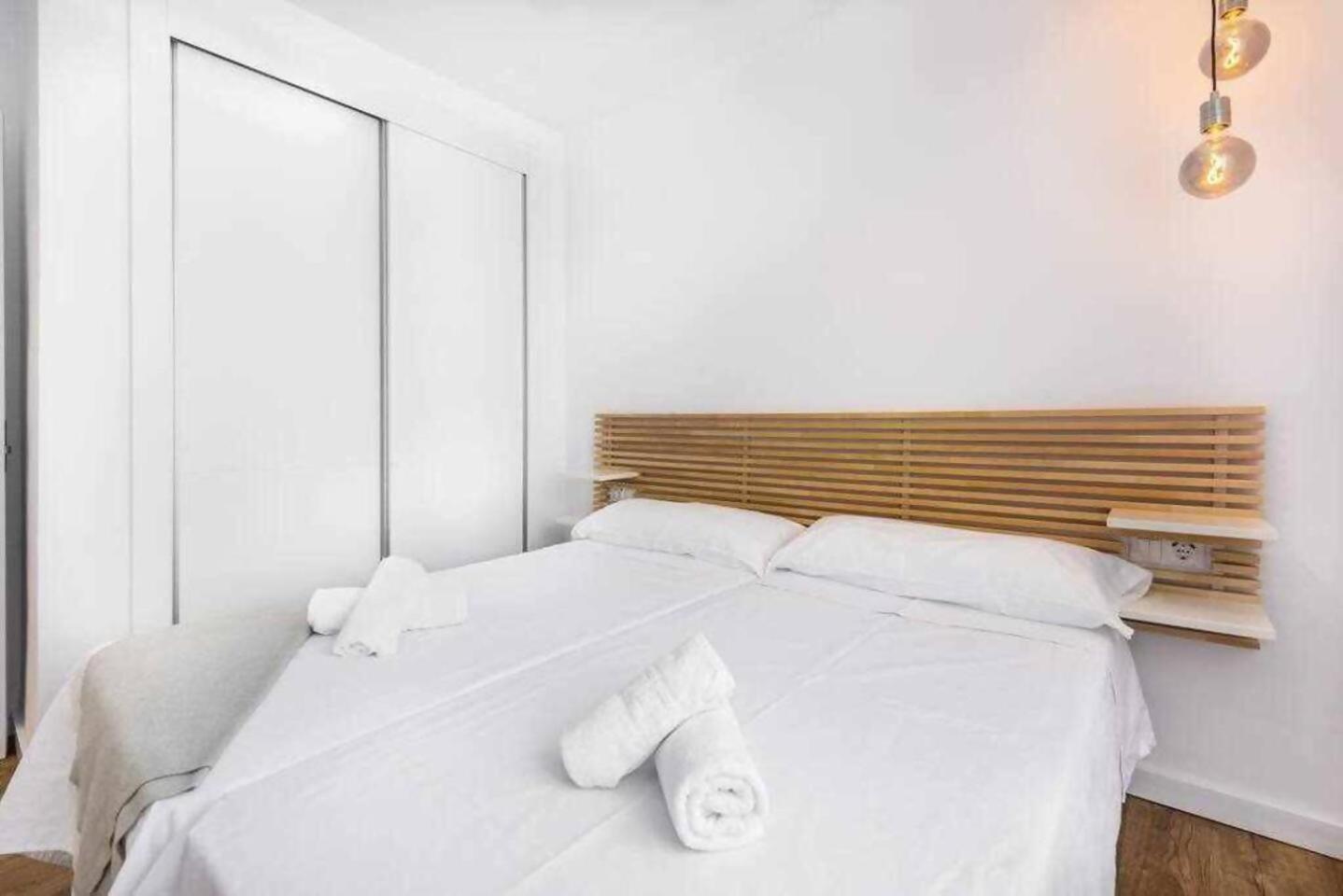 Precioso Apartamento En El Centro De Нерха Екстериор снимка