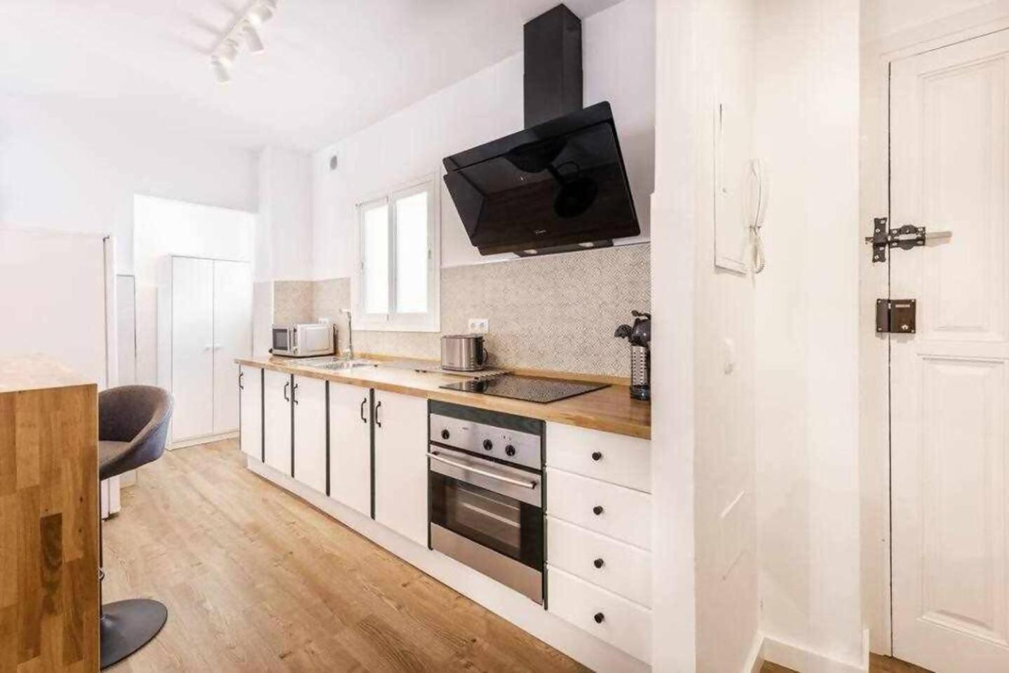 Precioso Apartamento En El Centro De Нерха Екстериор снимка
